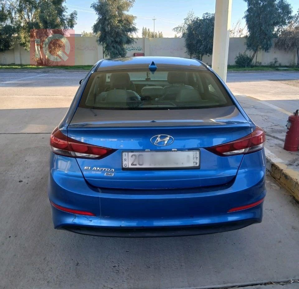 هیۆندای ئەلەنترا